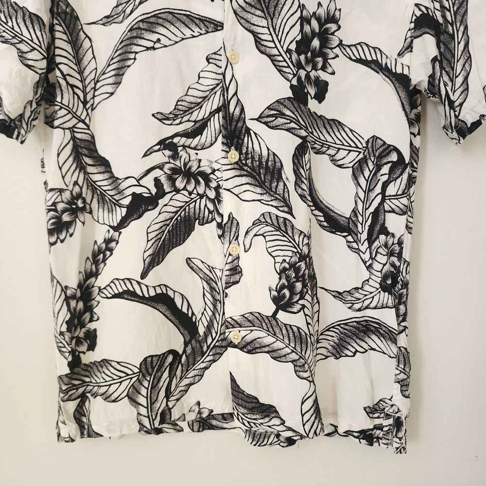 All Saints Mens Floral Aloha Polo Shirt Size Small Button Down Collar Shirt - Picture 2 of 5